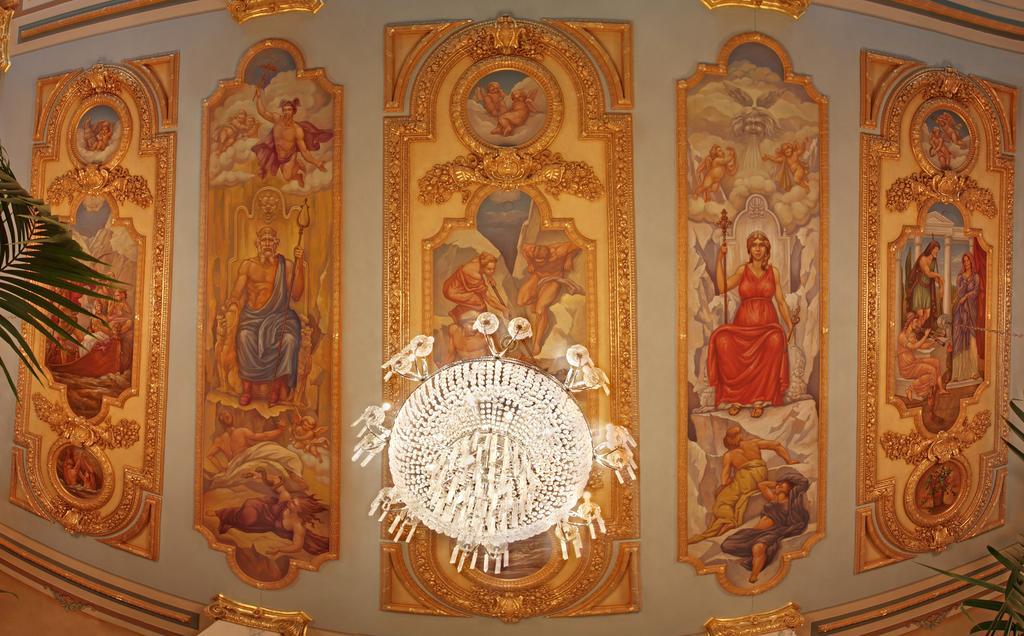 French Lick Springs Hotel エクステリア 写真