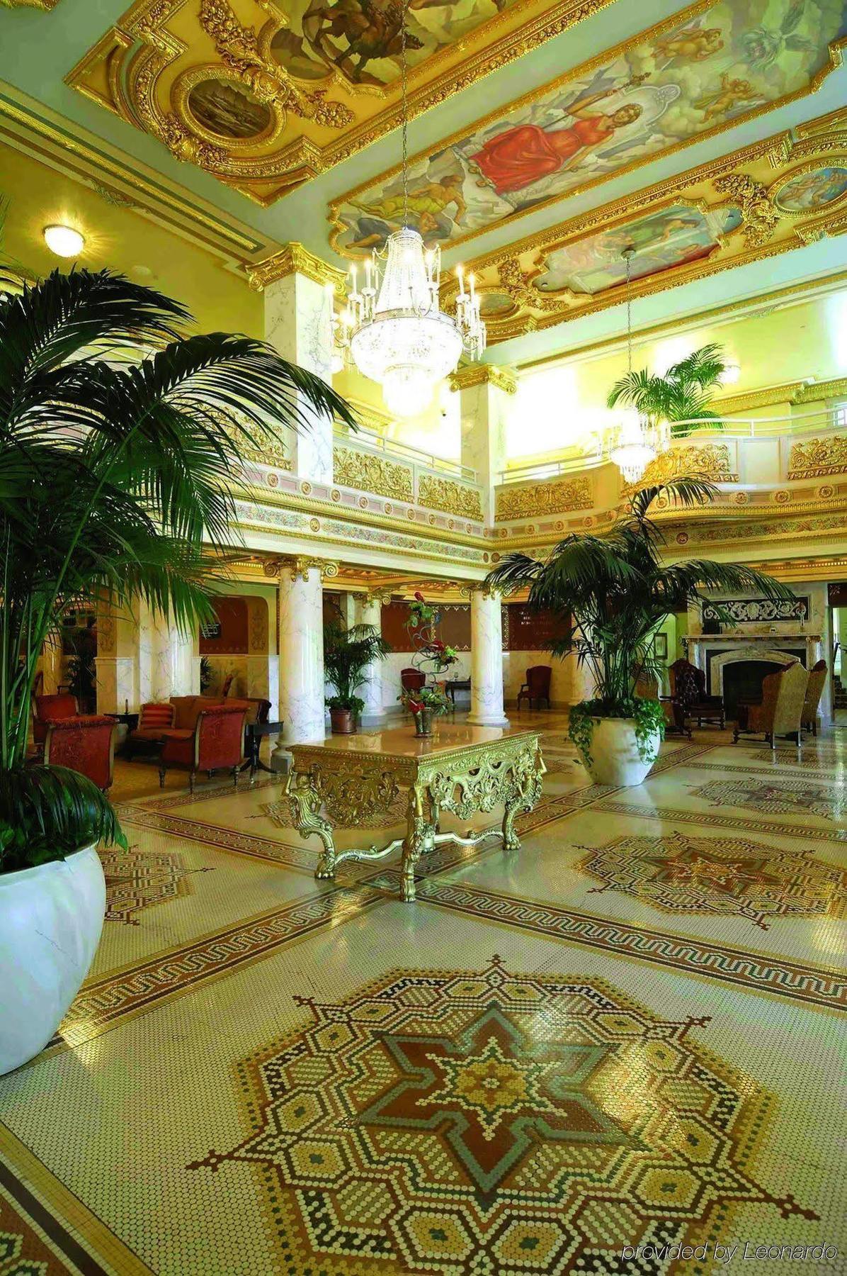 French Lick Springs Hotel エクステリア 写真